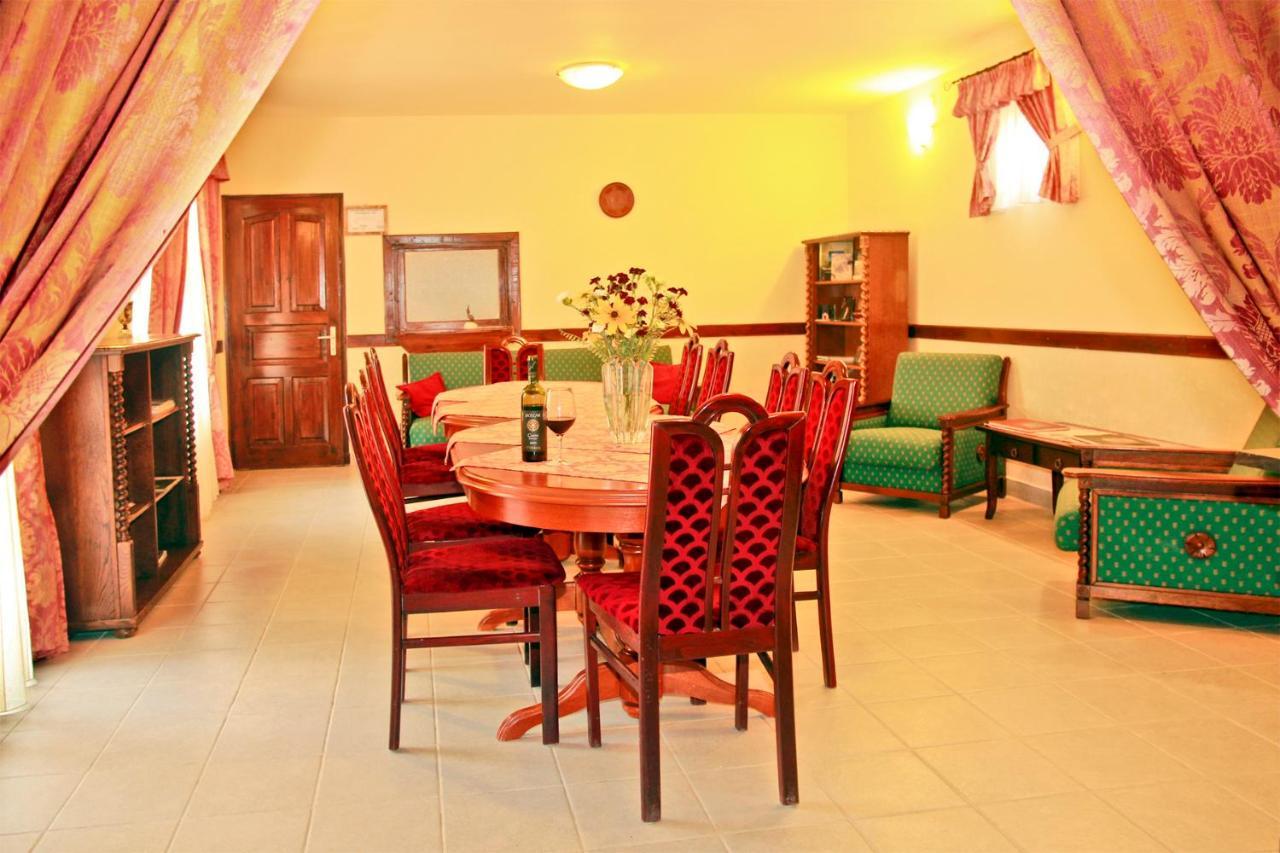 Polgar Panzio Bed & Breakfast Villany Exterior photo